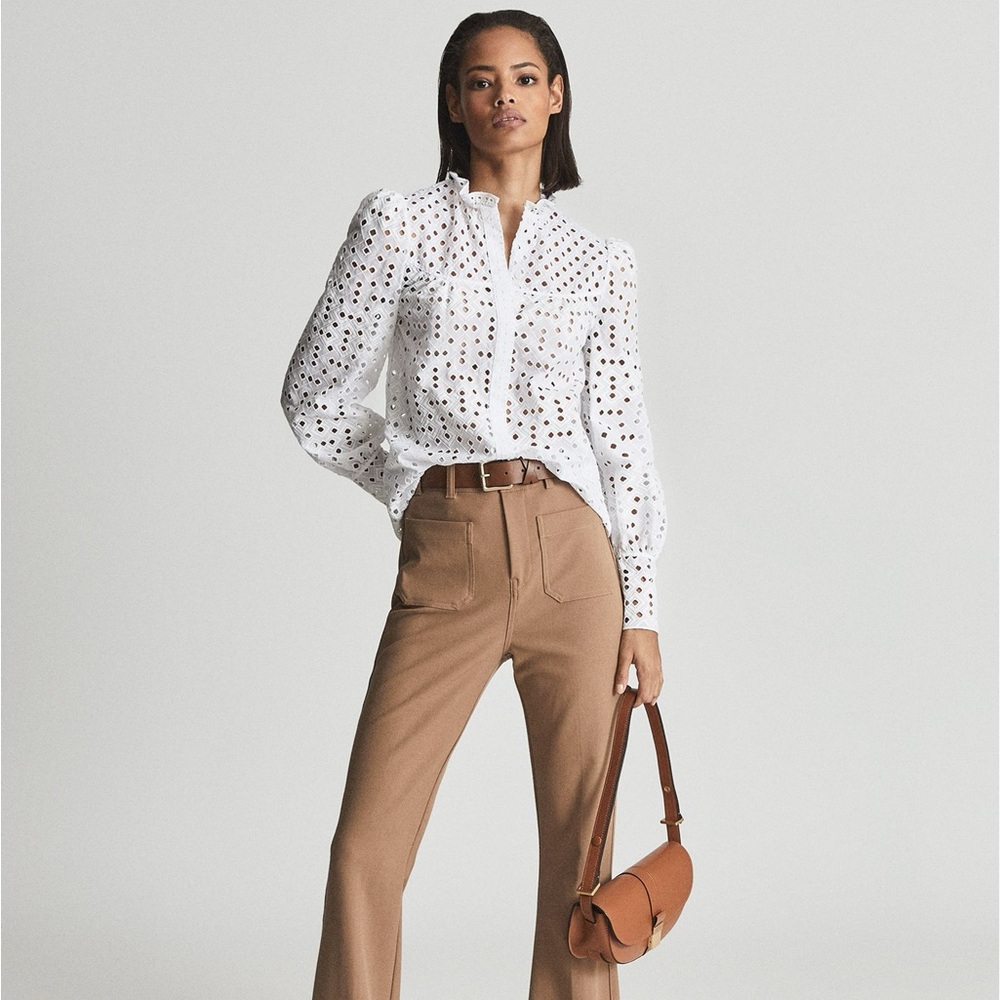REISS Yasmin White Eyelet Embroidered Button Down Designer Blouse Size 6 - Picture 3 of 5